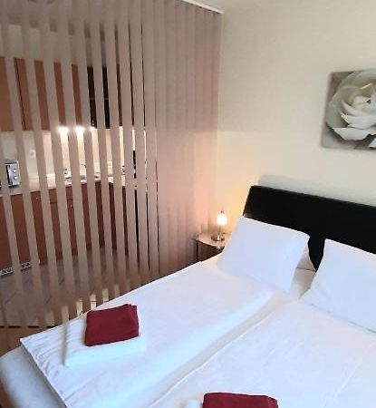 Ekko Apartman เฮจจ์คู ภายนอก รูปภาพ
